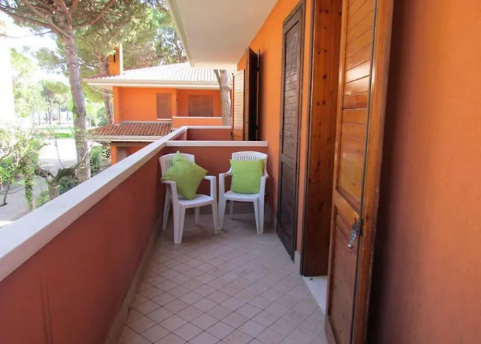 Chill In Our Gorgeous Pool-beahost *